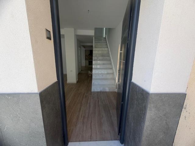 Casa en venta en Daya Vieja. Tu nuevo hogar en Daya Vieja: diseño, tranquilidad y una casa lista para personalizar a tu gusto. Casas Daya.