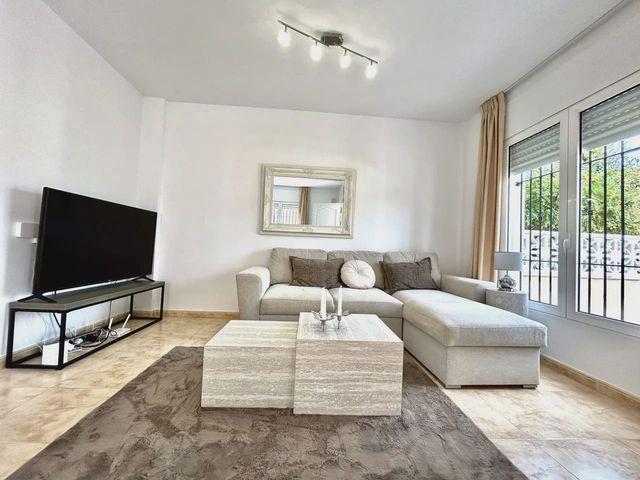 Casa en venta en Dehesa de Campoamor, Alicante Costa Blanca