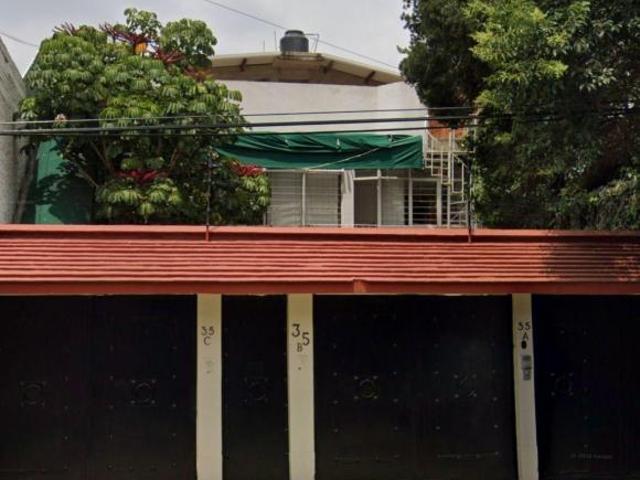 Casa en Venta en Del Carmen, Coyoacán, CDMX, CLL