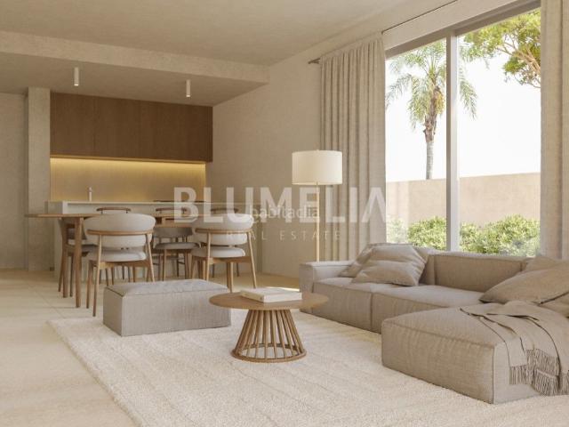 Casa en venta en Dénia, Devessa Monte Pego. Casa adosada de obra nueva a 200 metros de la playa en venta en Dénia. Casas.
