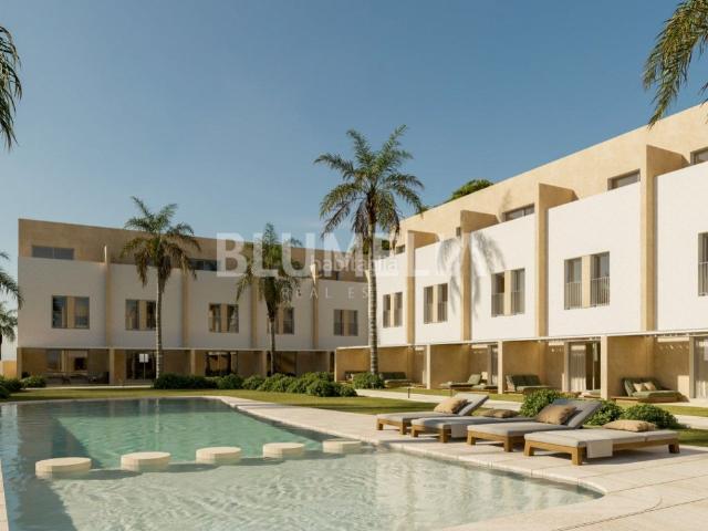 Casa en venta en Dénia, Devessa Monte Pego. Casa adosada de obra nueva en venta a 200 metros de la playa de Dénia. Casas.