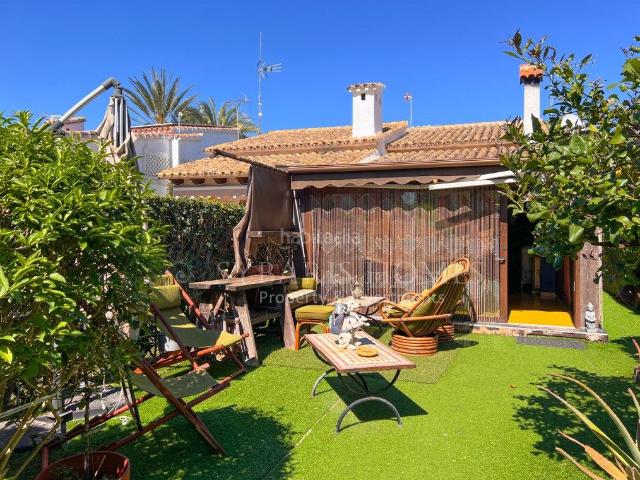 Casa en venta en Dénia, El Palmar Los Molinos. BUNGALOW EN PRIMERA LINEA CON JARDIN PRIVADO EN DENIA. Casas.