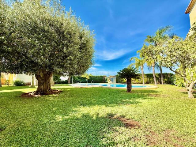 Casa en venta en Dénia, Les Bovetes La Felicidad. Casas.