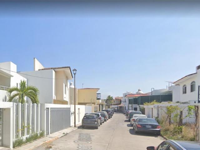 Casa en venta en Diaz Ordaz, Puerto Vallarta, Jalisco