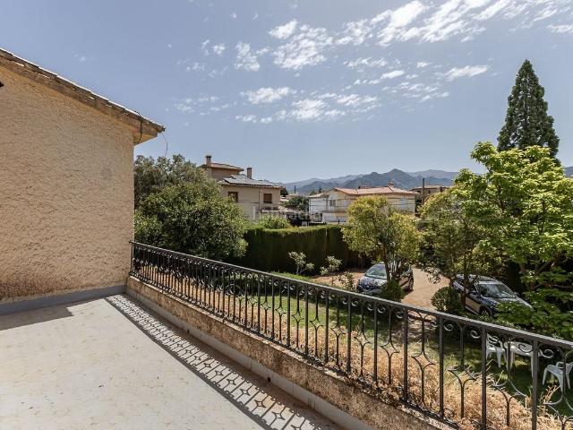 Casa en venta en Dílar. SE VENDE CASA SEÑORIAL CON TERRENO EN DÍLAR_GRANADA. Casas.