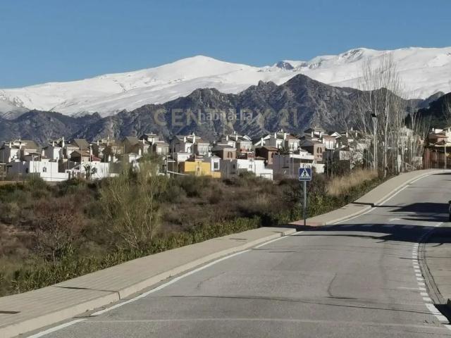 Casa en venta en Dílar. Tu nueva casa, diseñada a medida y lista para disfrutar. Casas.