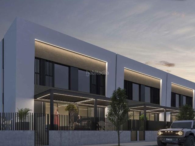 Casa en venta en Dolores. Adosados modernos en Dolores con piscina comunitariaCasas contemporáneas diseñadas para la comodidad y el estiloDescubra este excl. Casas.