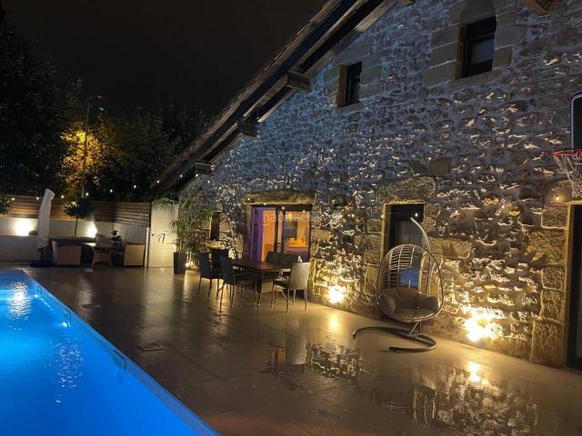Casa en venta en Donostia San Sebastián, Ategorrieta Ulía. Casa en venta en Alto de Miracruz. Casas Donostia San.