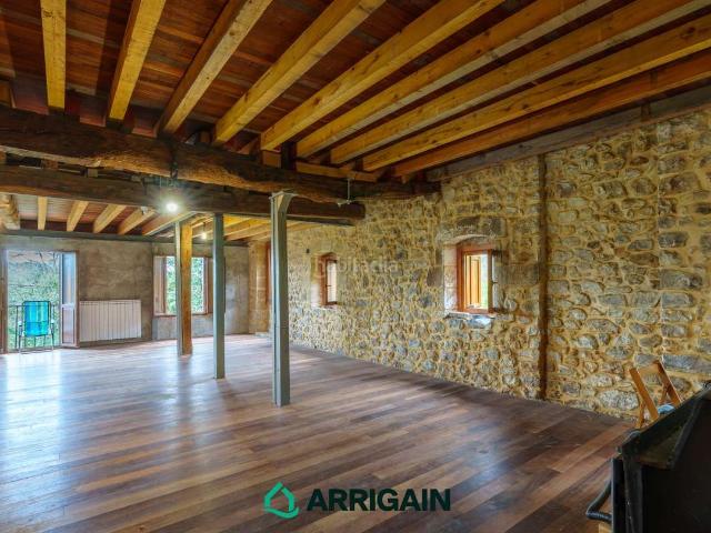 Casa en venta en Donostia San Sebastián, Martutene. Magnífico caserío del s. XVII en venta en San Sebastián. Casas Donostia San.