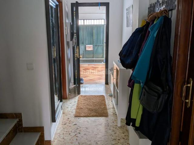 Casa en venta en Dos Hermanas, El Arenal La Pólvora. SE VENDE exclusivo piso de 3 dormitorios y 2 baños, PRECIO NEGOCIABLE. Casas Dos.