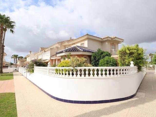 Casa en venta en Doña Pepa, Alicante Costa Blanca