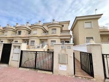 Casa en venta en Doña Pepa, Alicante Costa Blanca