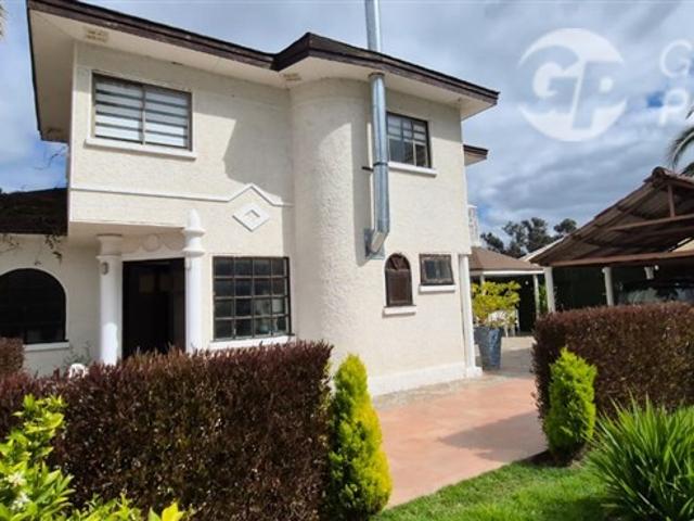 Casa en Venta en Eusebio Lillo con Constitucion
