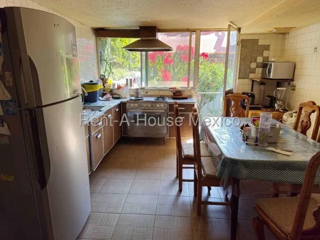 Casa en venta en Ex Ejido de Santa Úrsula Coapa, Coyoacán, Ciudad de México