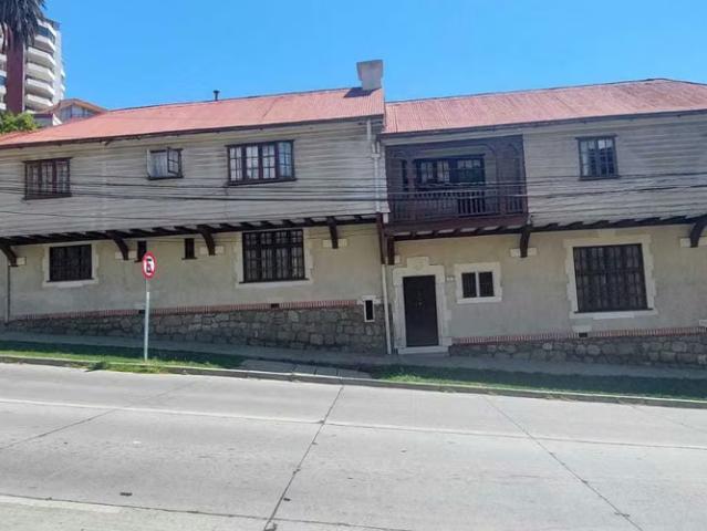 Casa en venta en excelente ubicación 74563 | 5 dormitorios por 8200.00 en Viña del Mar