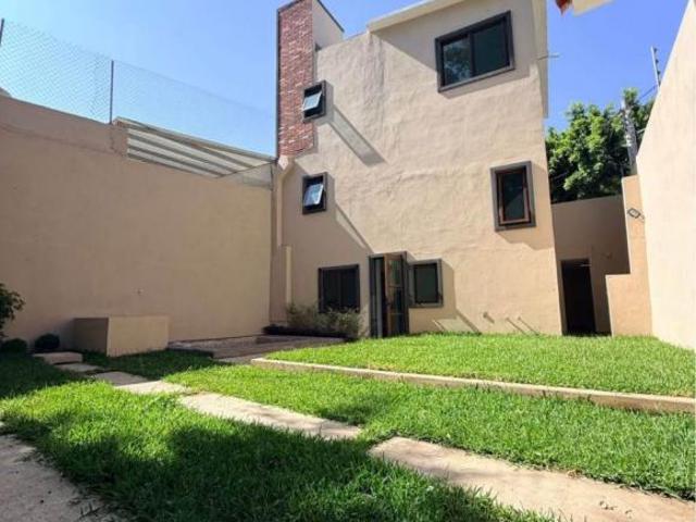 CASA EN VENTA EN EXCELENTE UBICACION CON 3 RECAMARAS