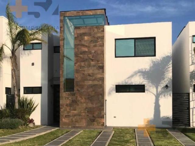 Casa En Venta En Excelente Ubicacion En Atlixco Puebla