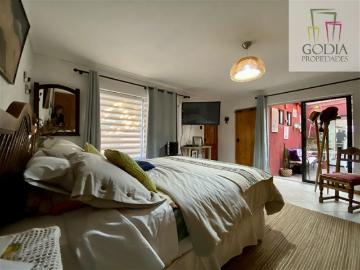 Casa en venta en Avenida Quebrada De Macul - Jardín