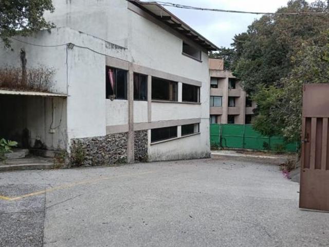 CASA EN VENTA EN EXCLUSIVO CONDOMINIO DE LA ZONA DEL BOSQUE DE TLALPAN