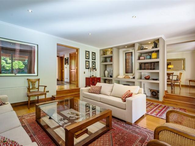 Casa en Venta en Exquisita Golf de Manquehue Colegio Everest