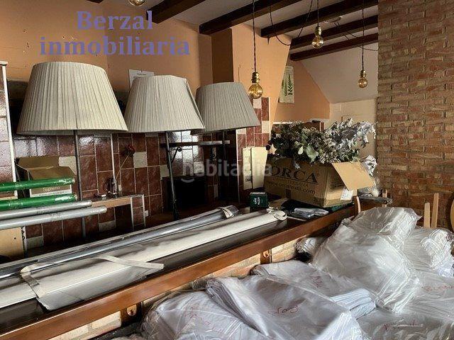 Casa en venta en Ezcaray. Casa en Ezcaray con bar y apartamentos turísticos. Casas.