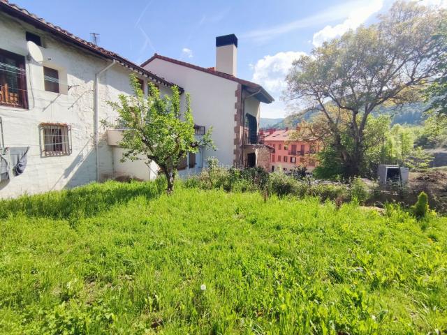 Casa en venta en Ezcaray. Casas.