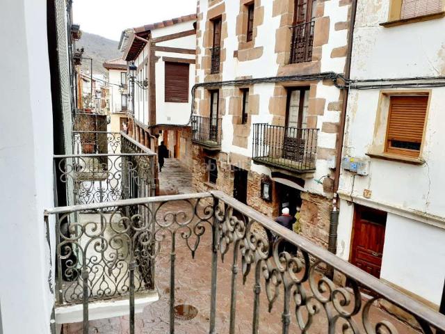 Casa en venta en Ezcaray. OPORTUNIDAD EN EL CENTRO DE EZCARAY. Casas.