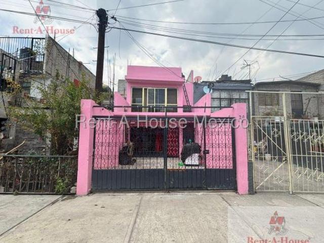 Casa en Venta en Ecatepec de Morelos Ciudad Oriente VE 26 2671