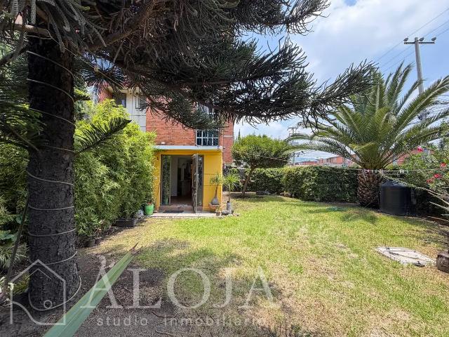 Casa en Venta en Ecatepec las Fuentes, Casa con Jardín Amplio