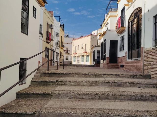 Casa en venta en Écija. EXCLUSIVIDAD. ! 1205 SE VENDE CASA EN CALLE CESPEDES, ZONA SAN GIL. !. Casas.