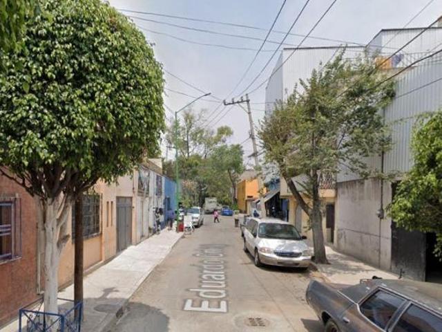 Casa en Venta en Eduardo Grieg colonia Ex Hipódromo de Peralvillo en Cuauhtémoc