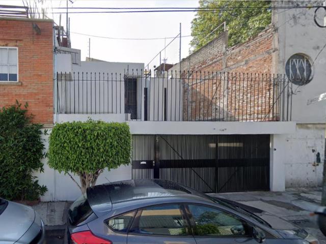 Casa en venta en Educacion, Coyoacán, Ciudad de México
