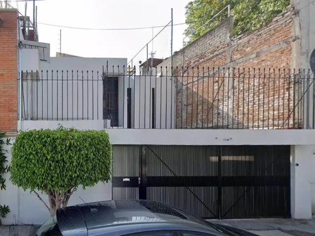 Casa en venta en Educacion, Coyoacán, Ciudad de México