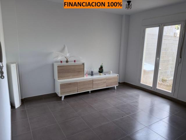 Casa en venta en Ejea de los Caballeros. FINANCIACIÓN HIPOTECA 100%. CASA AMPLIA Y LUMINOSA EN VALAREÑA, CON JARDÍN, GARAJE Y EN PERFECTO ESTADO. Casas Ejea de los.