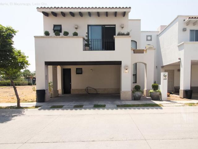 Casa en venta en El Mayorazgo Residencial, León, Guanajuato