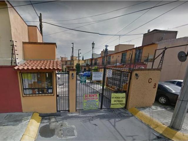 Casa en venta en El Olimpo, Toluca, México