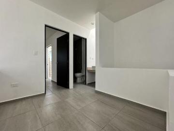 CASA EN VENTA EN EL ORIENTE