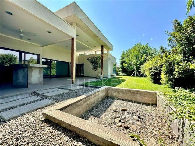Casa en Venta en El Algarrobo Av. el Valle
