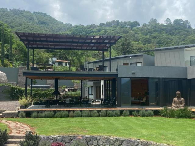Casa en venta en El Arco, Valle de Bravo, México