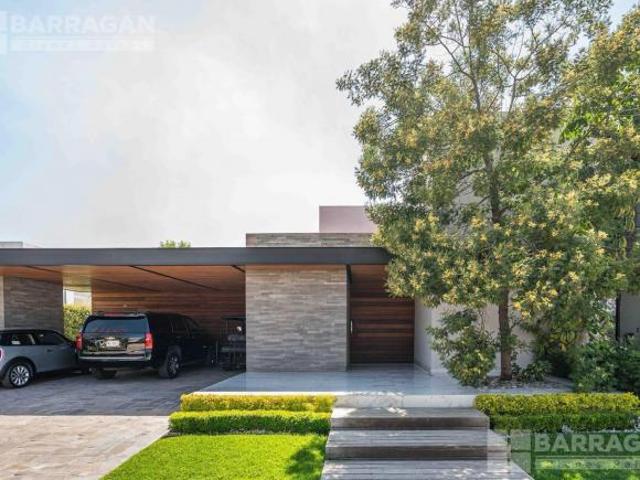 Casa en venta en El Campanario