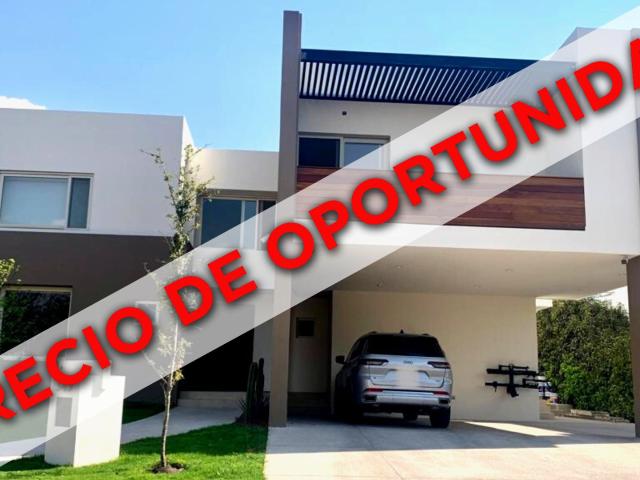 CASA EN VENTA EN EL CAMPANARIO