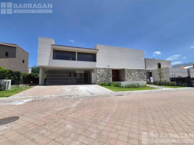Casa en venta en El Campanario