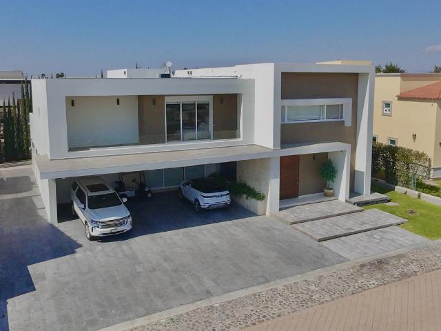 Casa en Venta en El Campanario, Quer?taro