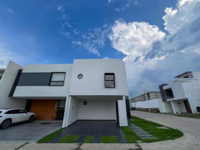 CASA EN VENTA EN EL CAMPESTRE RESIDENCIAL