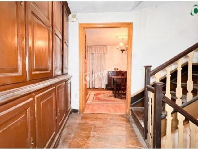 Casa en venta en el casco histórico de Santiago de Compostela, a 1 minuto de
