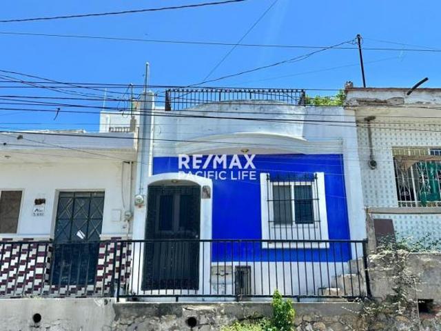 CASA EN VENTA EN EL CENTRO 4