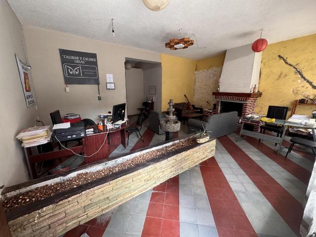 CASA EN VENTA EN EL CENTRO DE XICOTEPEC