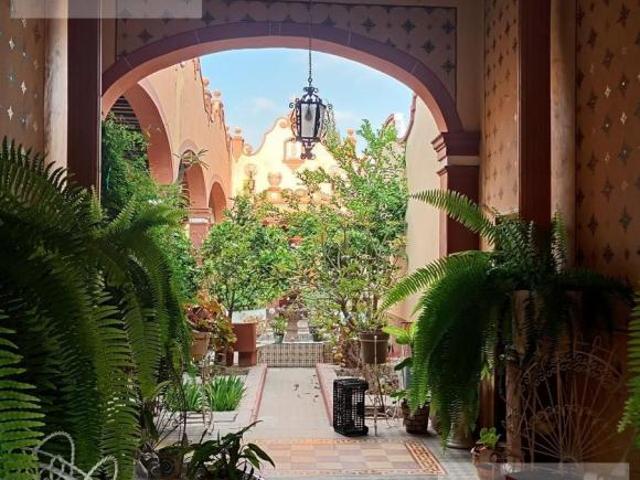 CASA EN VENTA EN EL CENTRO DE QUERETARO