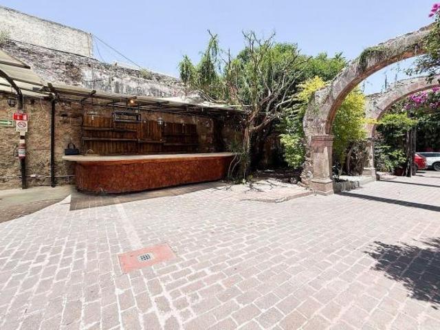 Casa en Venta en el Centro Histórico de Querétaro, Calle 5 de Mayo