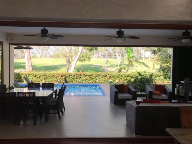 CASA EN VENTA EN EL CLUB DE GOLF VILLA RICA